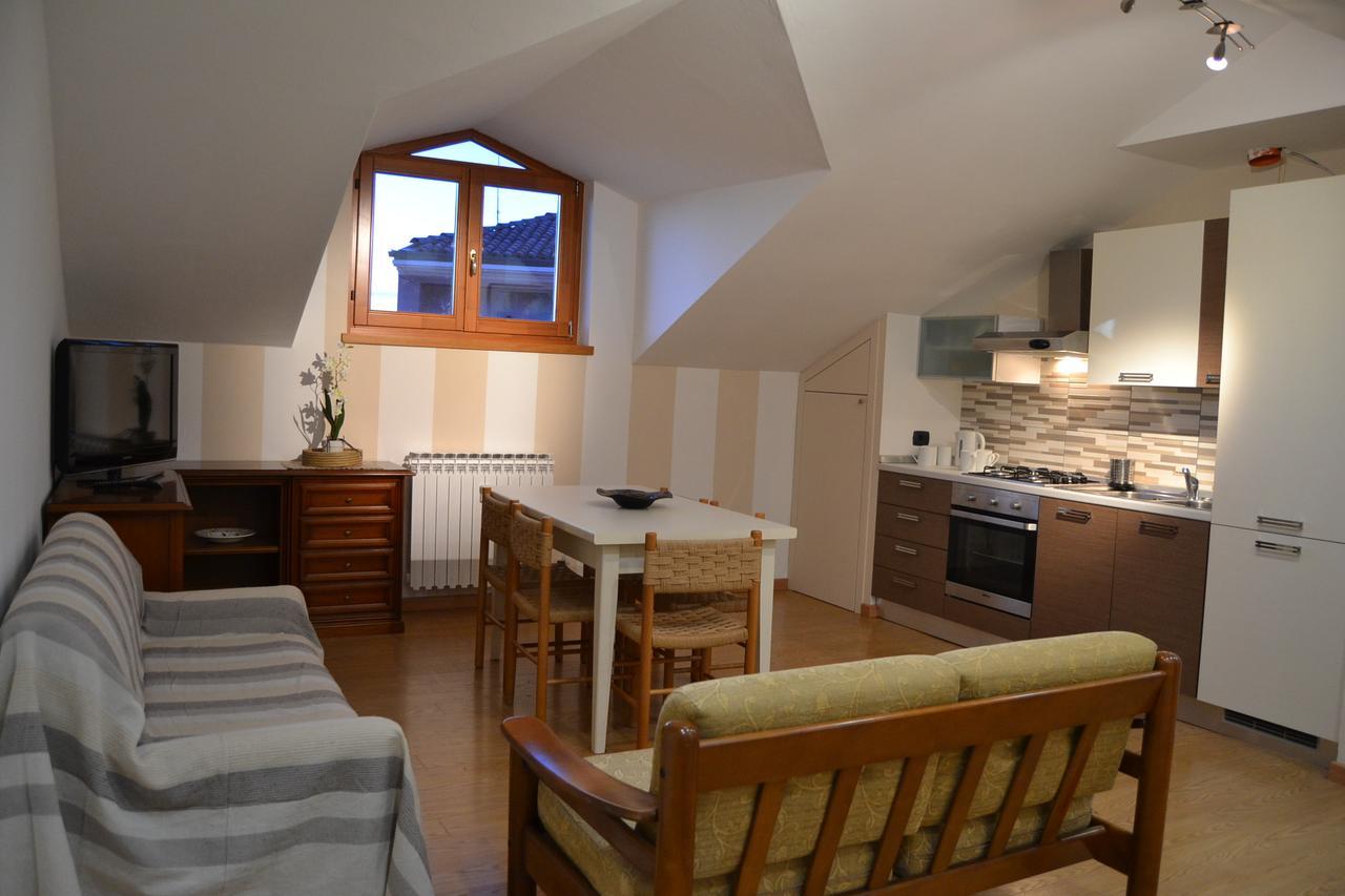 Your House in Langa Apartment Carru Bagian luar foto